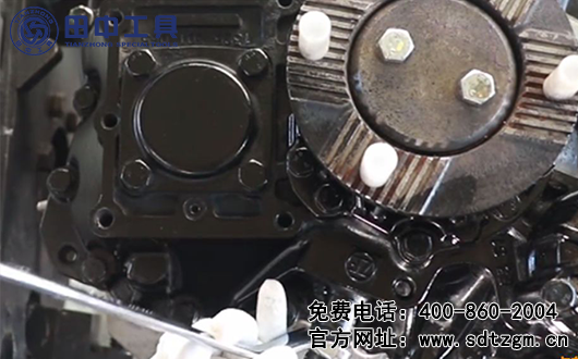 ZF16档变速器拆卸，ZF变速箱维修工具